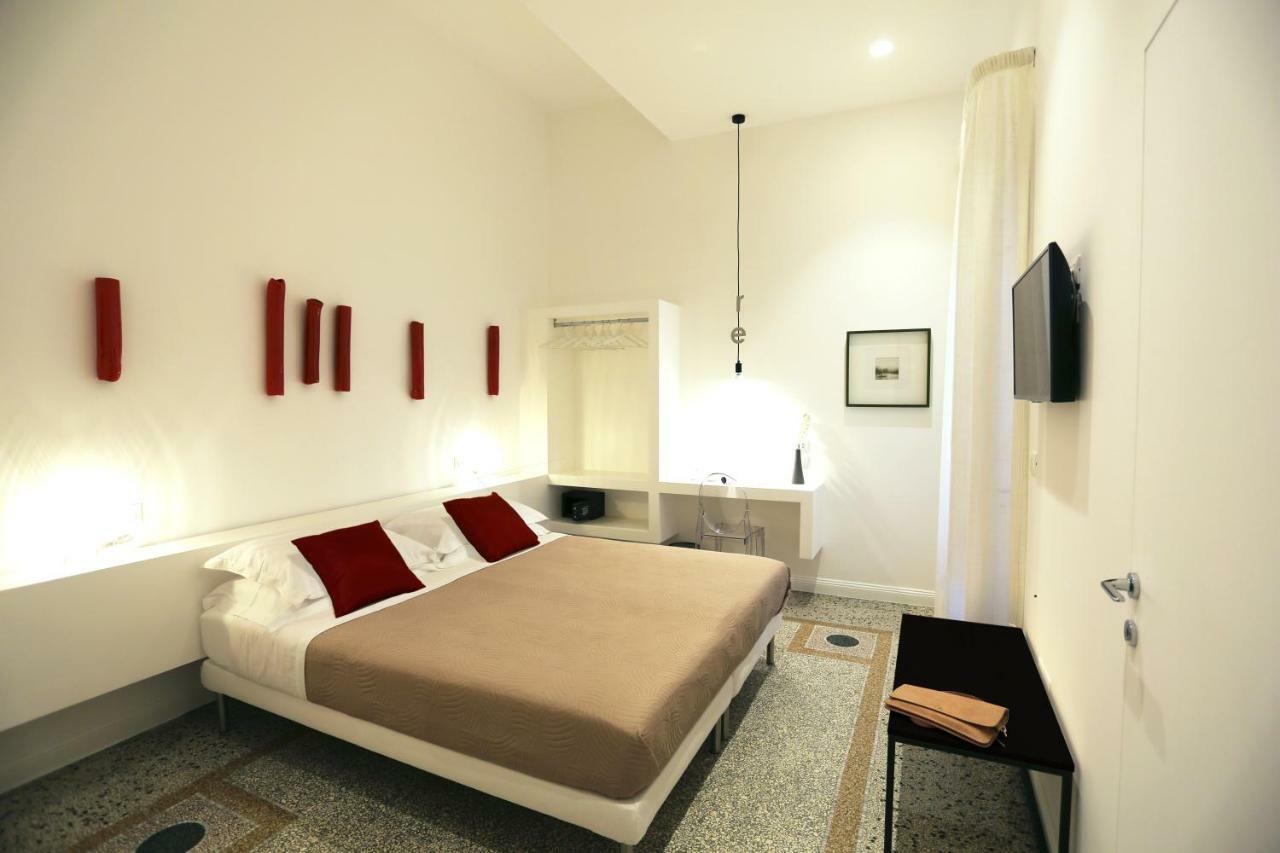 Re Ruggero Rooms 레조디칼라브리아 외부 사진